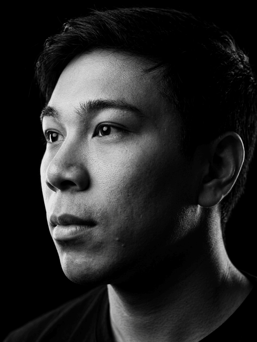 Caleb Chan Headshot